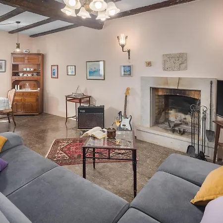 Four-bedroom In Σπίτι διακοπών Vrsar