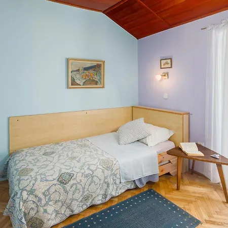 Four-bedroom In Vrsar