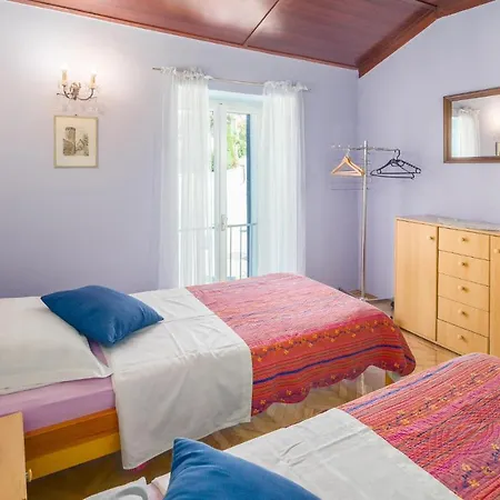 Four-bedroom In Vrsar